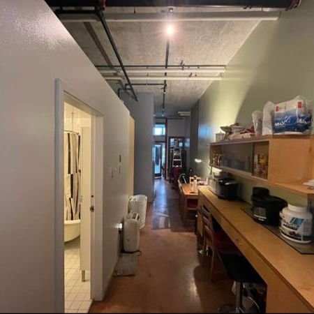 Roommate wanted for Oct 1, close to downtown - Photo 1