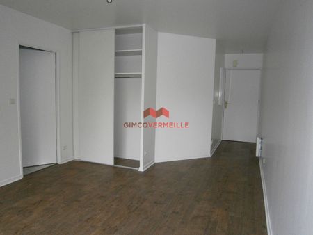 Location Appartement 1 pièce 28m² - Photo 4
