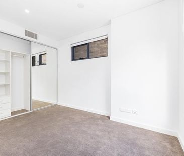 One bedroom at Rosebery For Leasing - Photo 3