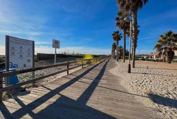 RENT A VILLA WITH 5 BEDROOMS IN PILAR DE LA HORADADA - ALICANTE