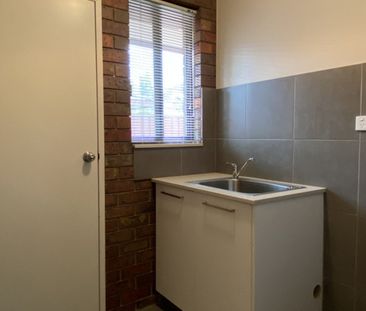 2 / 91 Numurkah Road, SHEPPARTON VIC 3630 - Photo 6