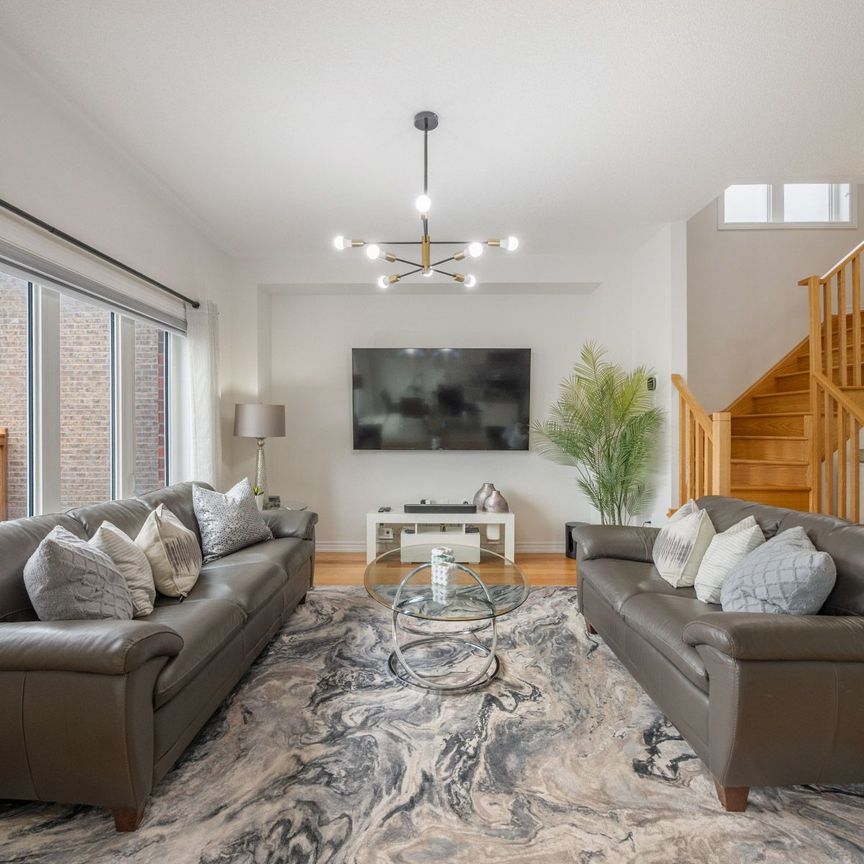 For Lease - 1226 Corby Way, Innisfil, Ontario - Photo 1