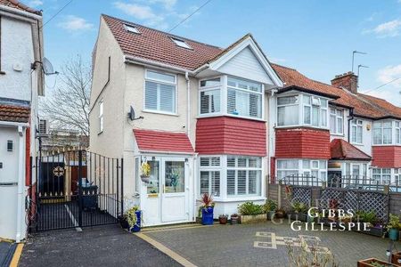 Loft, Eastcote Avenue, Greenford, UB6 - Photo 5