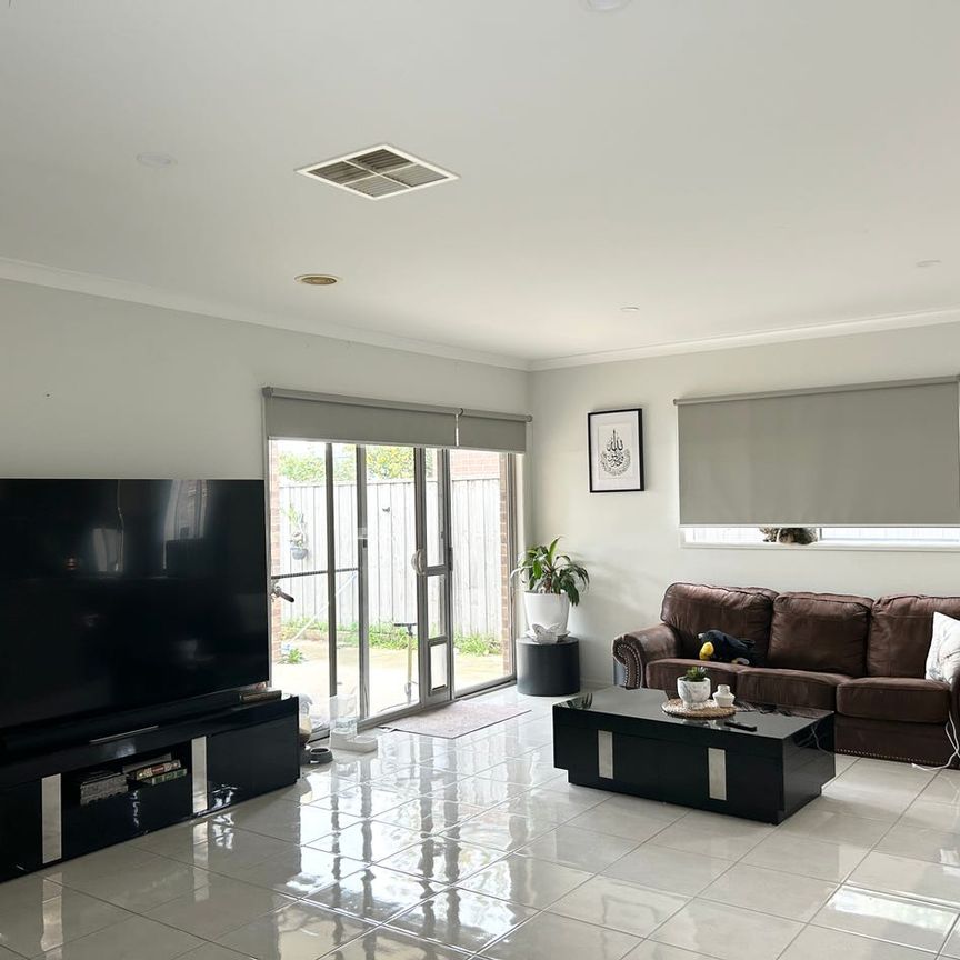 Light-Filled Living with Quality Finishes Throughout! APPLICATIONS NOW OPEN - Photo 1