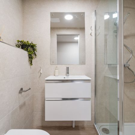 2 Bournbrook Road ALL BILLS INCLUDED - Photo 4