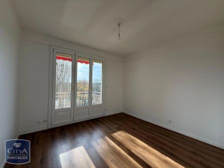 Appartement à louer 5 pièces 107.77m² - Photo 3
