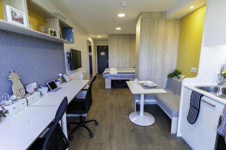 1 bedroom private hall to rent - Photo 2