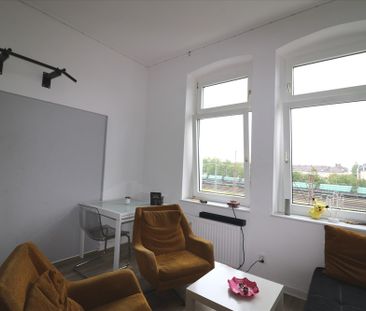 * WG ODER FAMILIE GESUCHT* 4 Zimmer, 2 ET in Mülheim-Styrum, Hauska... - Foto 3