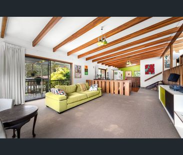 26 Hillock Street, Coorparoo, Qld 4151 - Photo 5