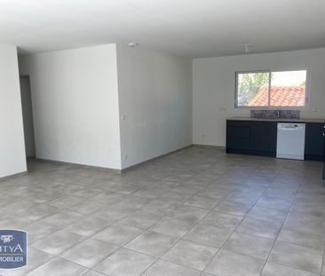 Location Maison 4 pièces 94m² CLERMONT L HERAULT 34800 - Photo 4