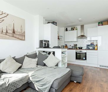 Strand Parade, Goring-By-Sea, Worthing - Photo 2