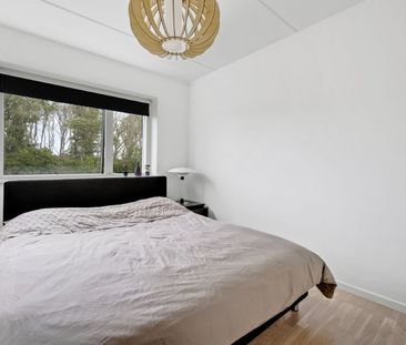 Skønt 5-værelses rækkehus i Hasserislund - Foto 1