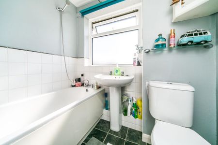 1 bedroom terraced house to rent - Photo 5