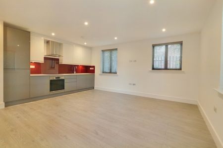 Flat 1, Ariyana Court, Ealing Road, Wembley, HA0 - Photo 4