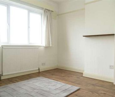 Northcroft Road, West Ewell, Epsom, KT19 - Photo 3