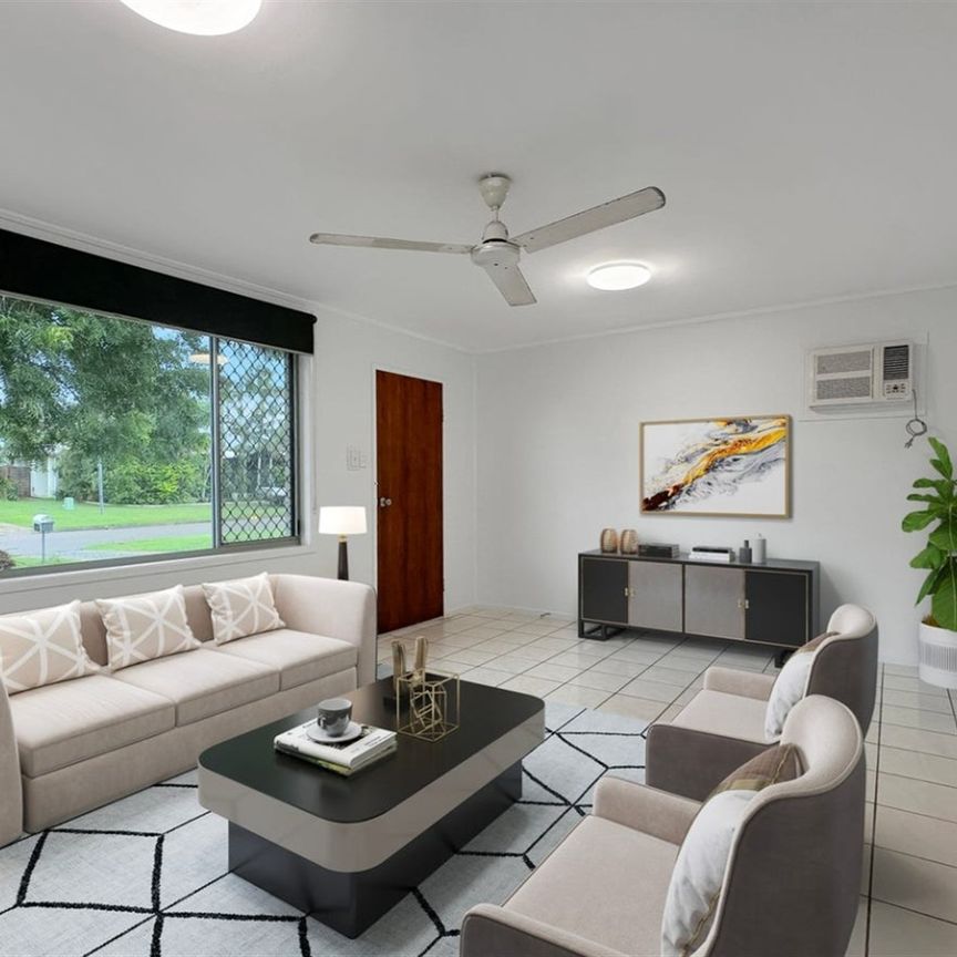 MODERN 3 BEDROOM HOME IN ANNANDALE - Photo 1