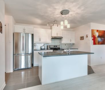 Condo for rent, Brossard - Photo 2