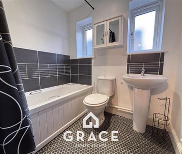 2 bedroom semi-detached house to rent - Photo 1