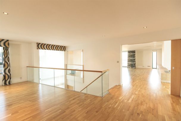 3 bedroom apartment to rent - Photo 1
