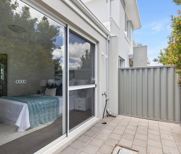 93 Piara Drive, PIARA WATERS WA 6112 - Photo 6