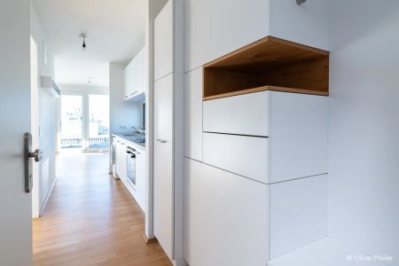 ALLEIN ODER ZU ZWEIT - LICHTDURCHFLUTETE DACHGESCHOSSWOHNUNG MIT ZWEI TERRASSEN - TEILKLIMATISIERT - Photo 2