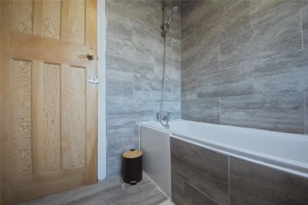 3 bedroom house to rent - Photo 3