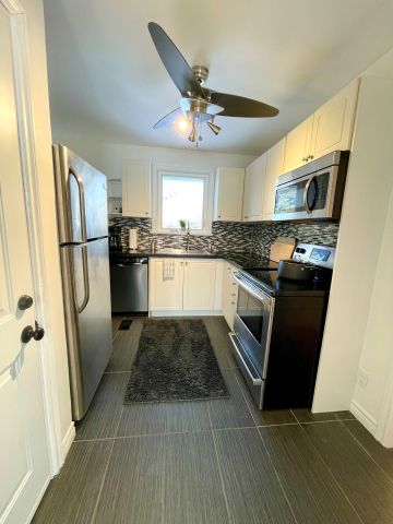 For Lease - 1707 Dufferin Street, Whitby, Ontario - Photo 3