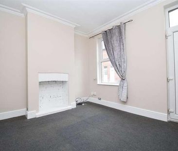 Portland Street, Wakefield, WF1 - Photo 2