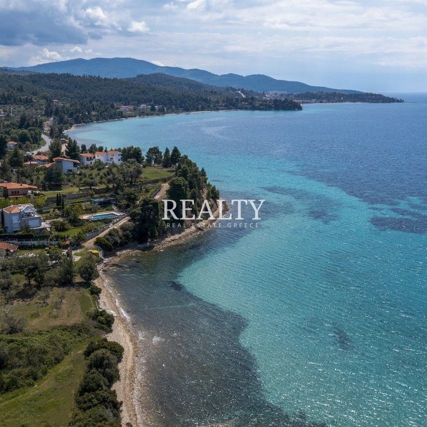 Βίλα για ενοικίαση Σιθωνία - Photo 1