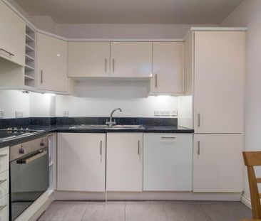 305 Saint Anne's Square, Albert Court, 7 Edward Street, Belfast, BT... - Photo 6