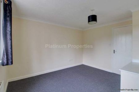 2 bedroom property to rent in Ely - Photo 4