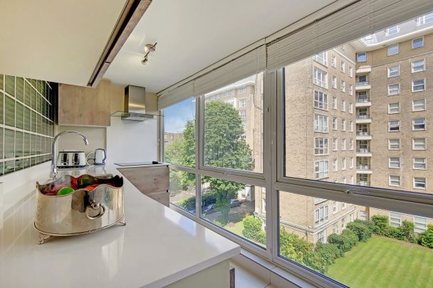 3 Bedroom Apartment - Photo 1