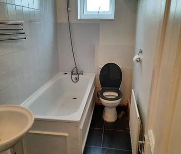 1 Bed Flat, Kent House Road, SE26 - Photo 5