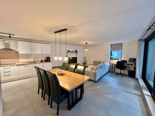 Recent nieuwbouwappartement in het centrum van Genk - Photo 1