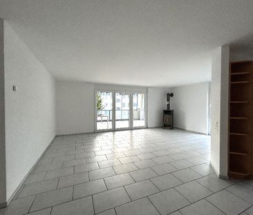 Helle Wohnung in Rheinnähe - Photo 1