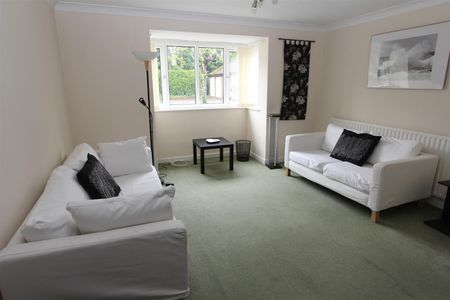 The Gables, North Leeds, LS8 1HP - Photo 3