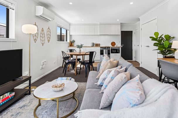 Fully Furnished two Bedroom Home - Photo 1