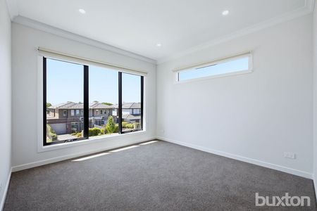 BRILLIANTLY ACCOMMODATING & BRAND NEW! - Photo 2