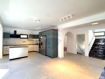 Vila individuala, 7 camere, 2 garaje, curte - Pipera, Cor... - Fotografie 5