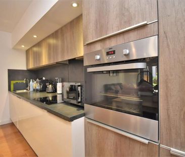 2 bedroom apartment to rent - Photo 6