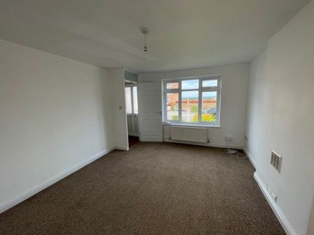 Weston-super-Mare, North Somerset - Photo 4