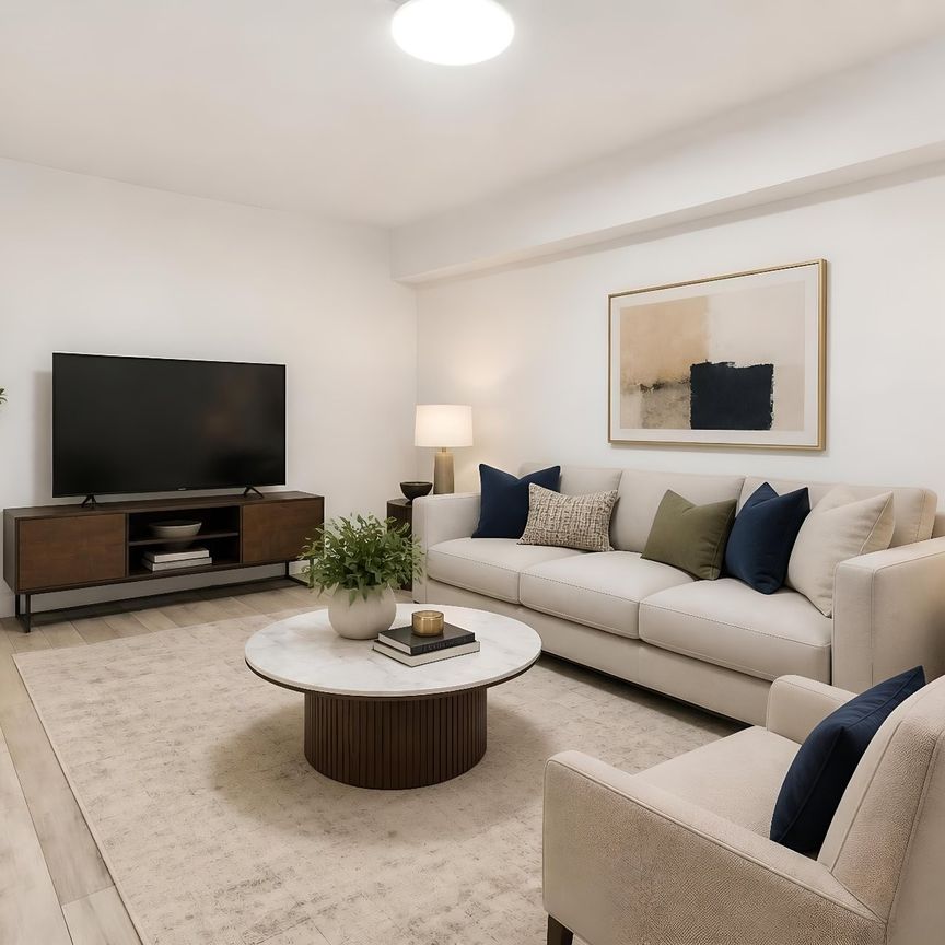 7220 Av. De Chateaubriand, #2 - Photo 1