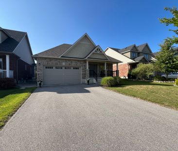 For Lease - 66 Hughes Street, Collingwood, Ontario - Photo 6