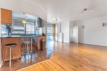 Greenwich High Road, West Greenwich, SE10 - Photo 2