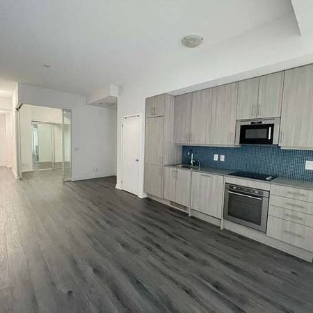 Stunning 1 Bedroom Plus Den Unit in Kensington Chinatown, Toronto - Photo 3