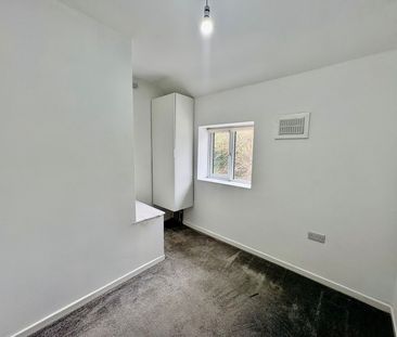 Hickmerelands Lane, Sedgley, Dudley, DY3 3SR - Photo 4