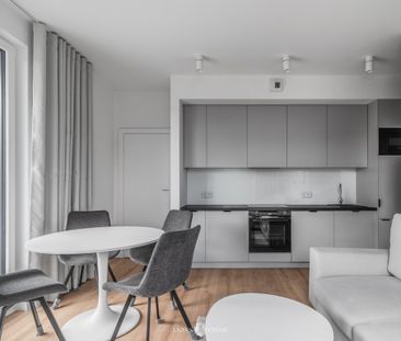 Warszawa, Mokotów, Mokotów Służewiec, Domaniewska – zdjęcie 6