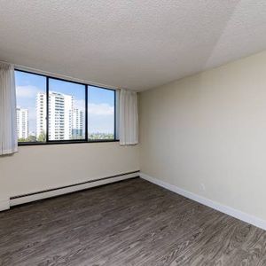 1 BEDROOM-Beautiful Apartment / Convenient location / - Photo 2