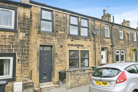 3 bedroom terraced house to rent - Photo 3