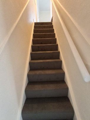 2 bedroom house to rent - Photo 1